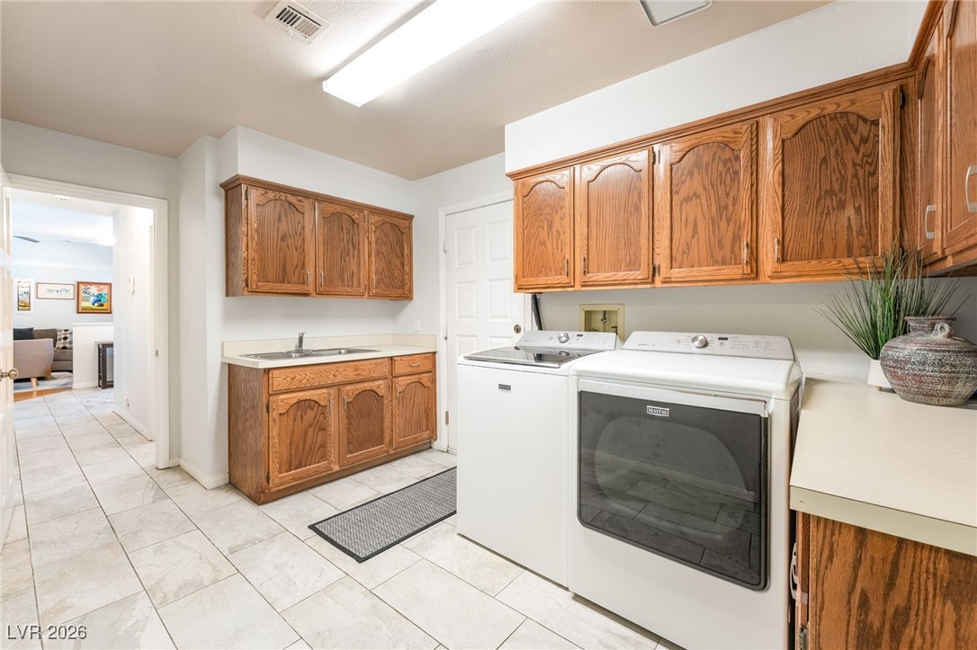 8 Hummingbird Lane Henderson NV 89014