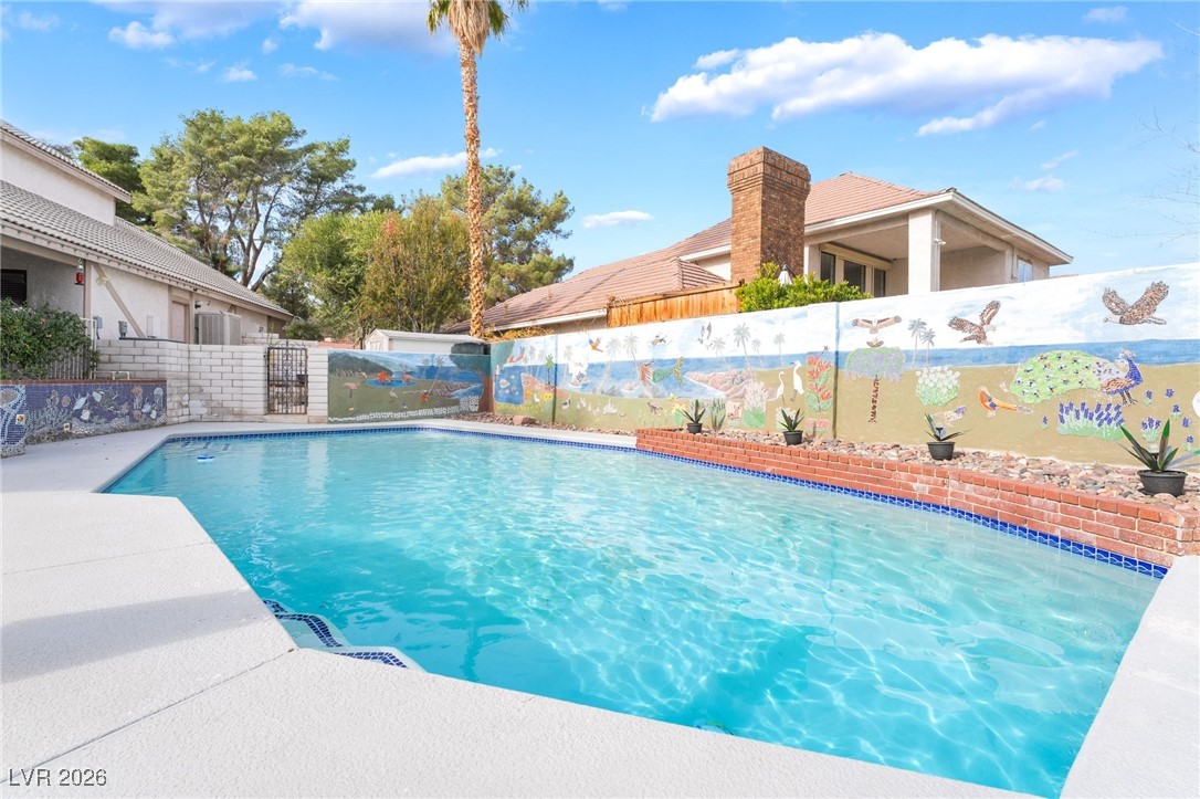 8 Hummingbird Lane Henderson NV 89014