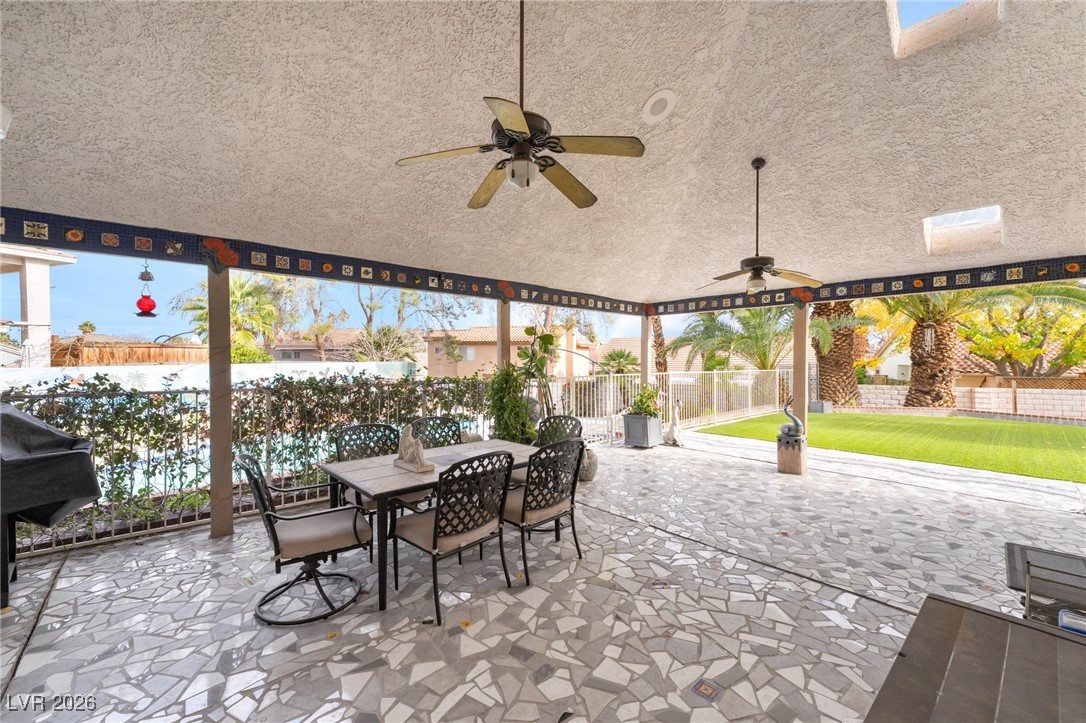 8 Hummingbird Lane Henderson NV 89014