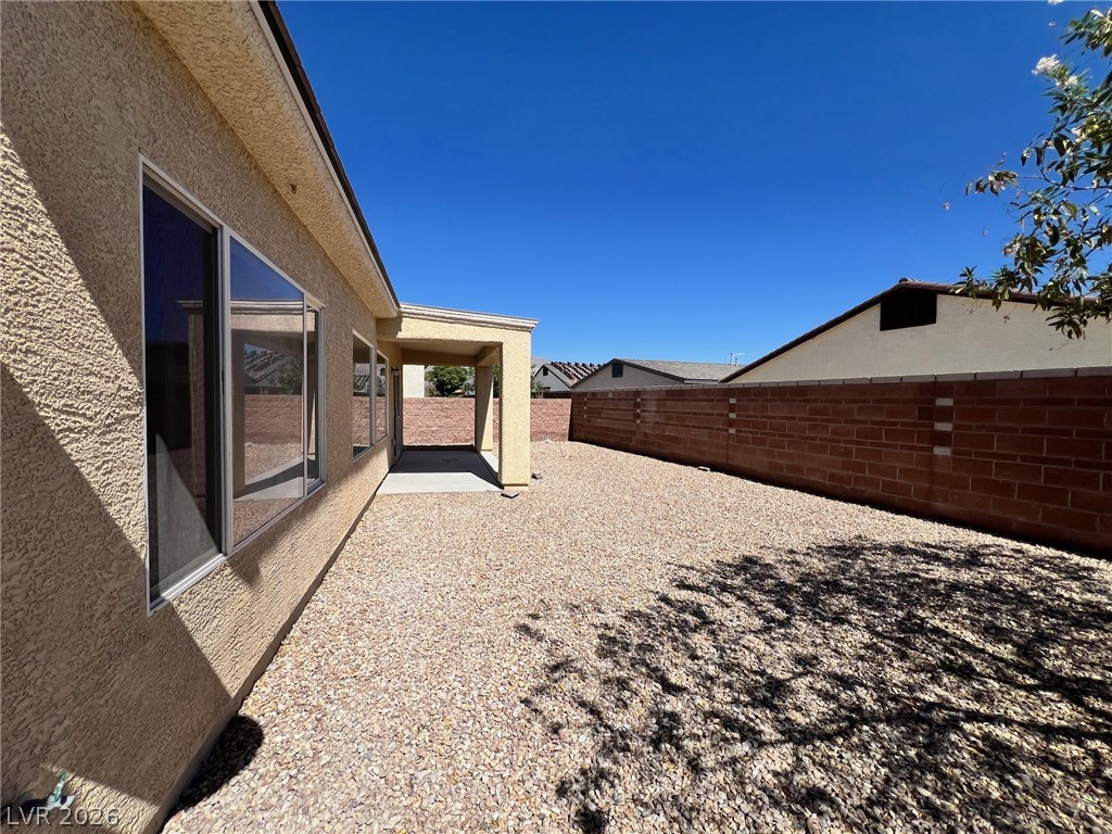 7532 Homing Pigeon Street North Las Vegas NV 89084
