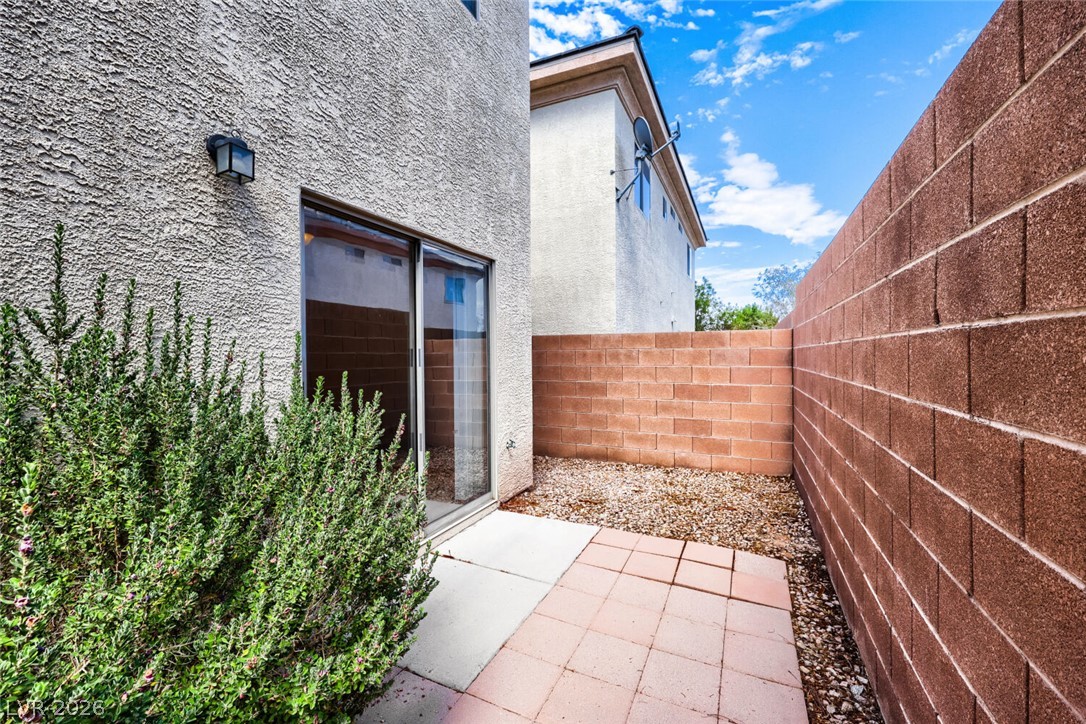 145 Coronation Avenue Las Vegas NV 89123