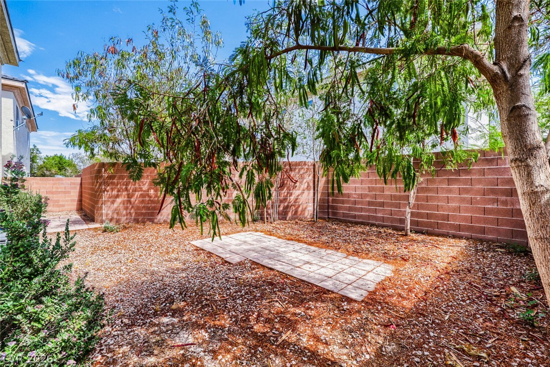 145 Coronation Avenue Las Vegas NV 89123