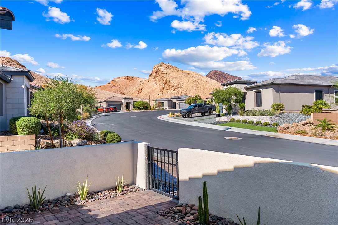 247 Sun Glaze Avenue Henderson NV 89011