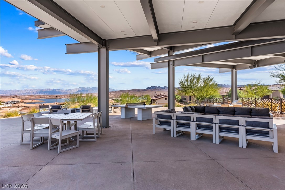 247 Sun Glaze Avenue Henderson NV 89011