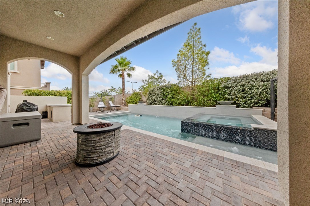 367 Pollino Peaks Street Las Vegas NV 89138