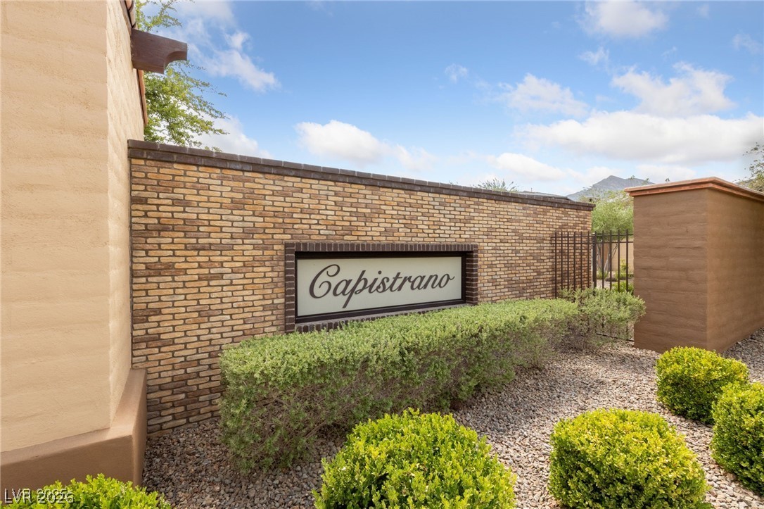 367 Pollino Peaks Street Las Vegas NV 89138