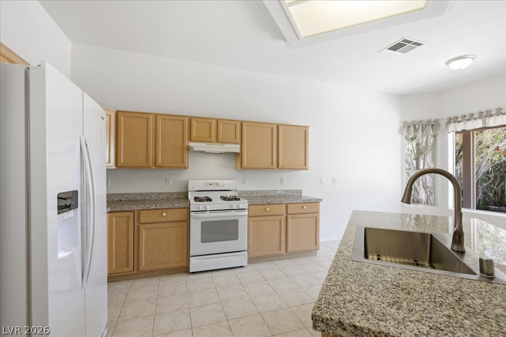 8633 Crest Hill Avenue Las Vegas NV 89145
