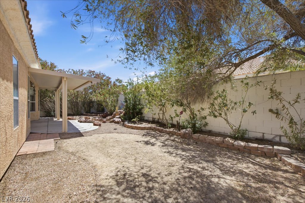 8633 Crest Hill Avenue Las Vegas NV 89145