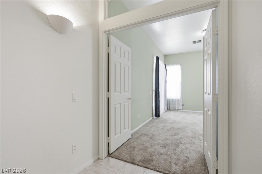 8633 Crest Hill Avenue Las Vegas NV 89145