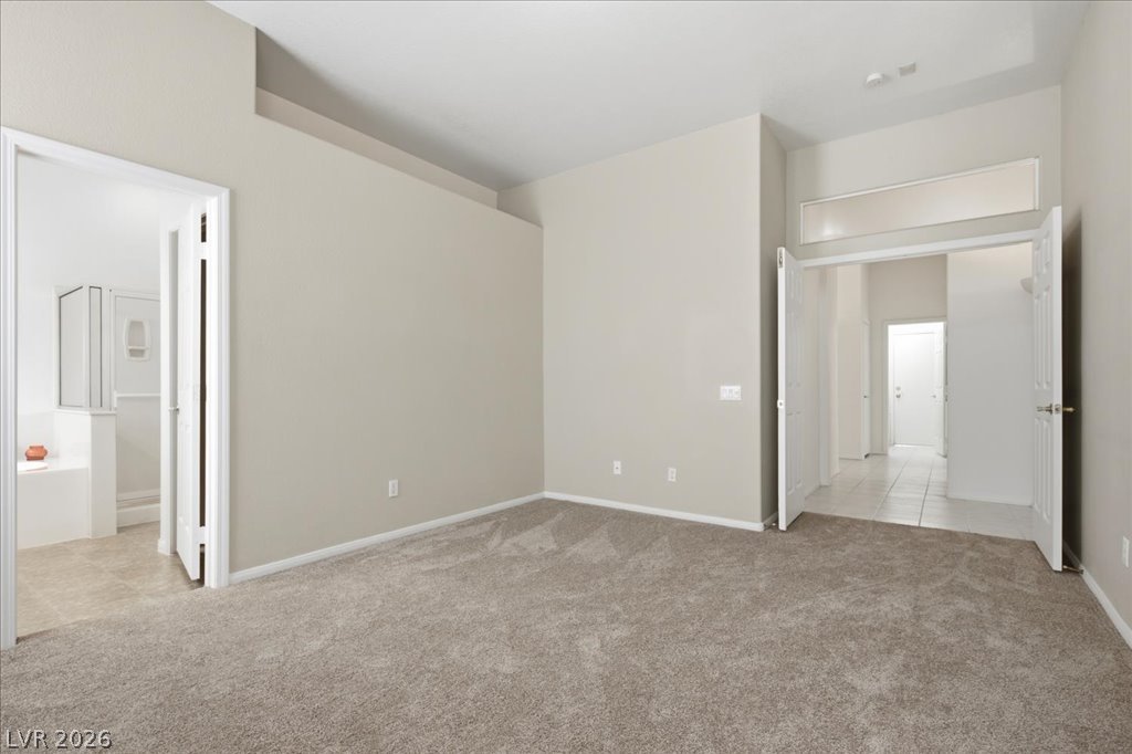 8633 Crest Hill Avenue Las Vegas NV 89145