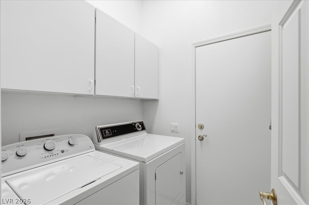 8633 Crest Hill Avenue Las Vegas NV 89145