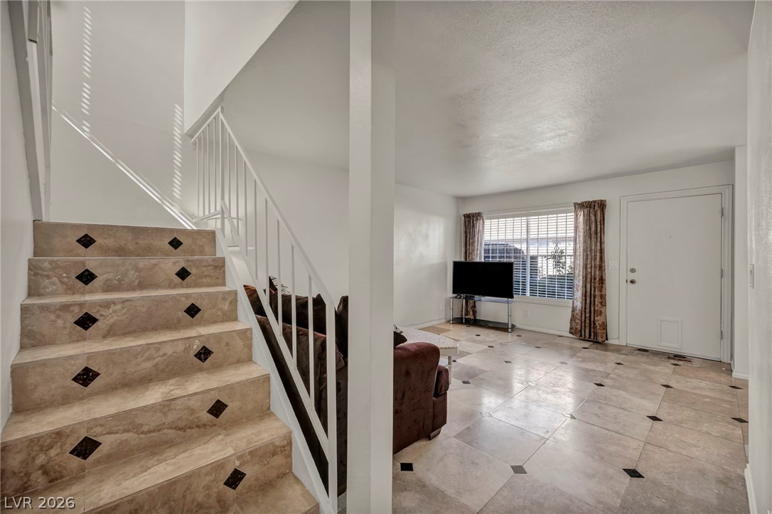 6412 Big Pine Way Las Vegas NV 89108