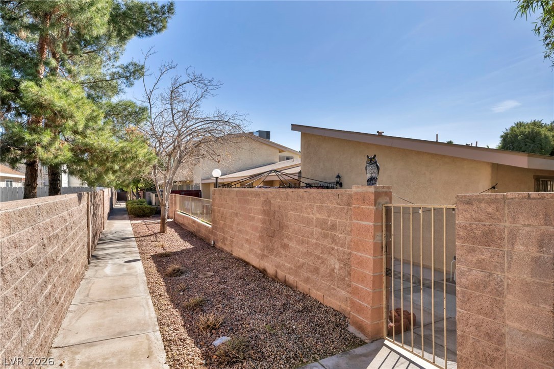 6412 Big Pine Way Las Vegas NV 89108