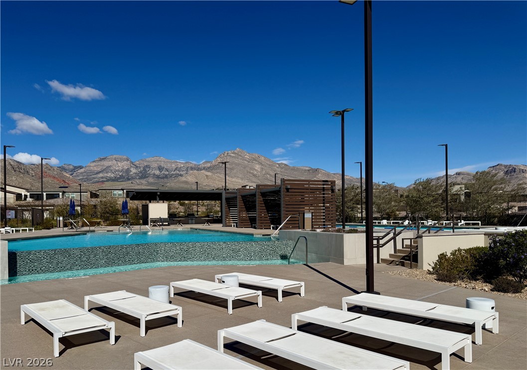 908 Allister Fields Lane Las Vegas NV 89138