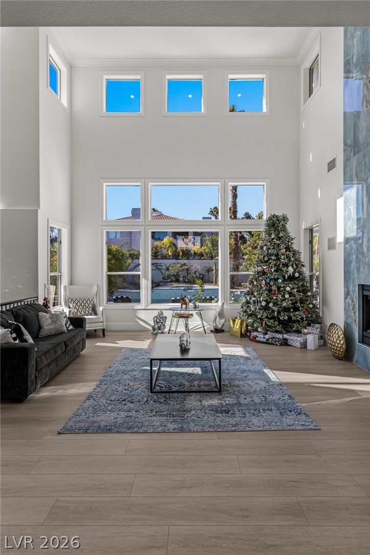 1901 Newport Bay Drive Las Vegas NV 89117