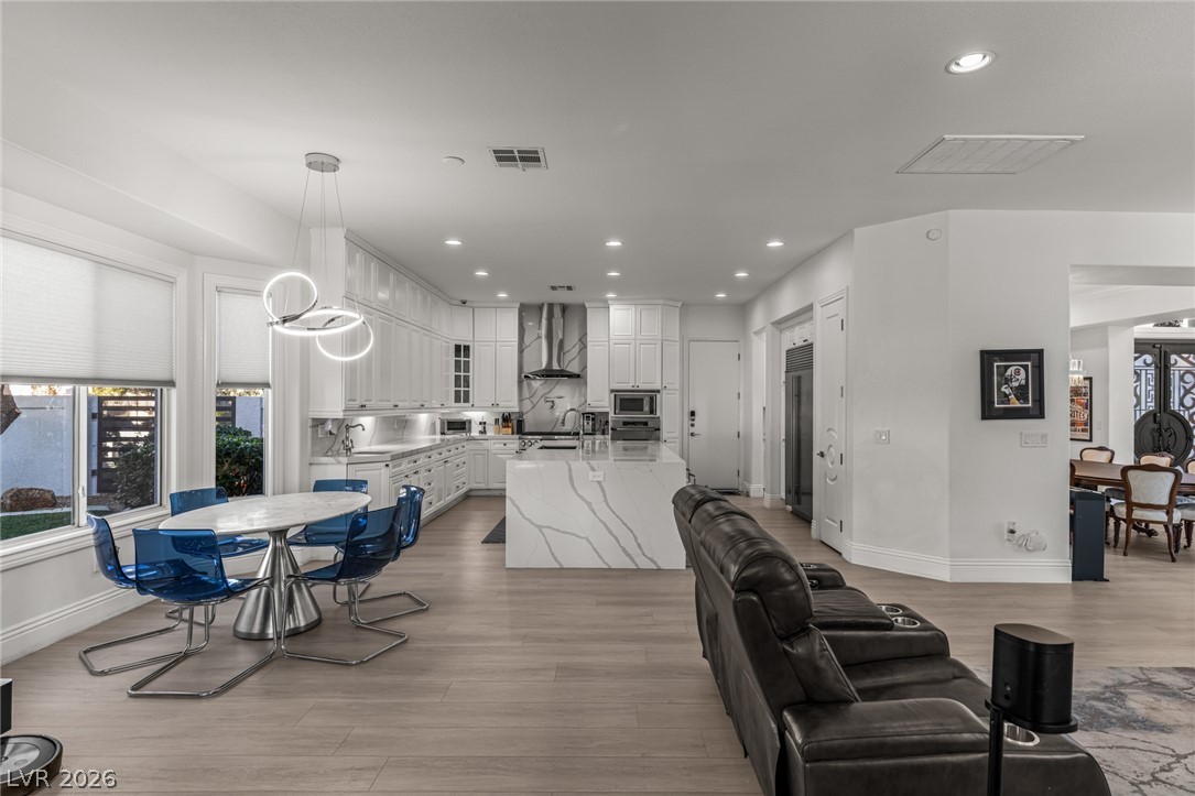 1901 Newport Bay Drive Las Vegas NV 89117