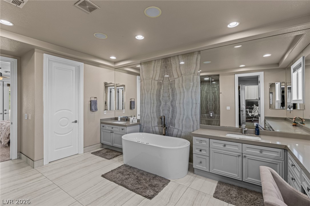 1901 Newport Bay Drive Las Vegas NV 89117