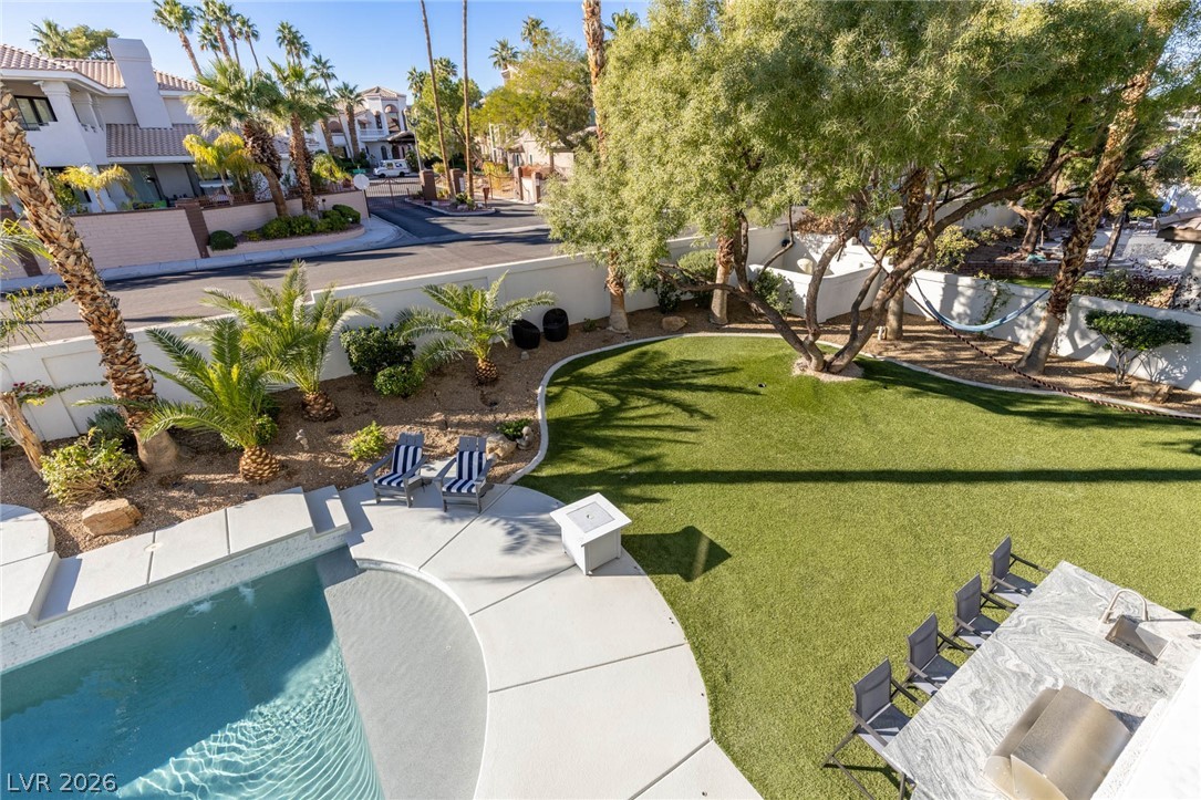 1901 Newport Bay Drive Las Vegas NV 89117
