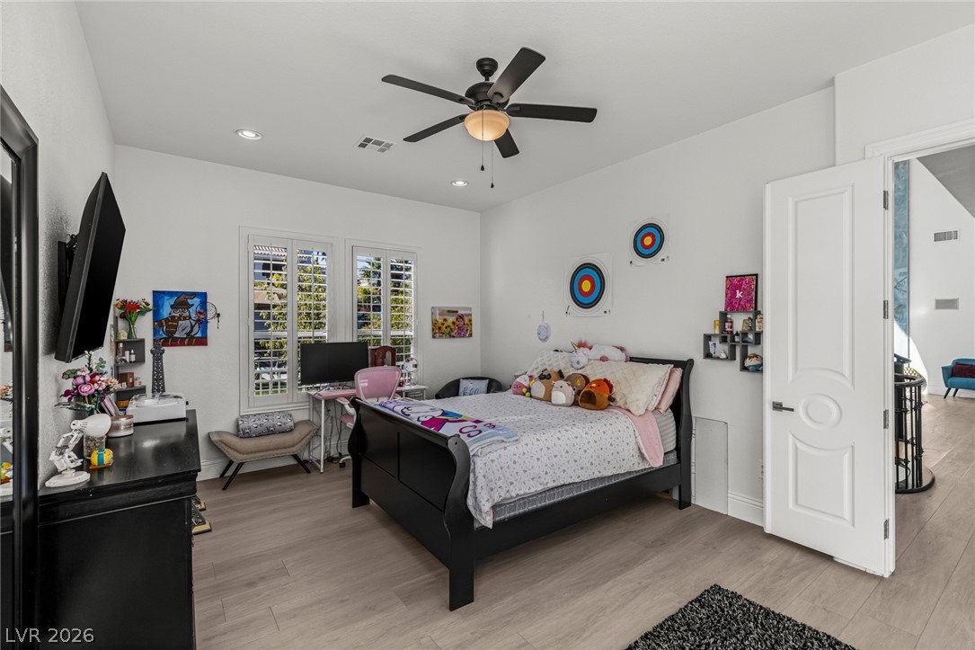 1901 Newport Bay Drive Las Vegas NV 89117