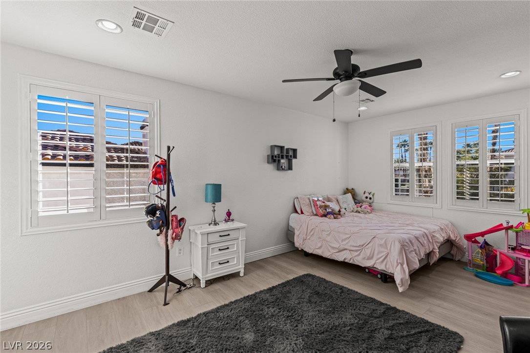 1901 Newport Bay Drive Las Vegas NV 89117