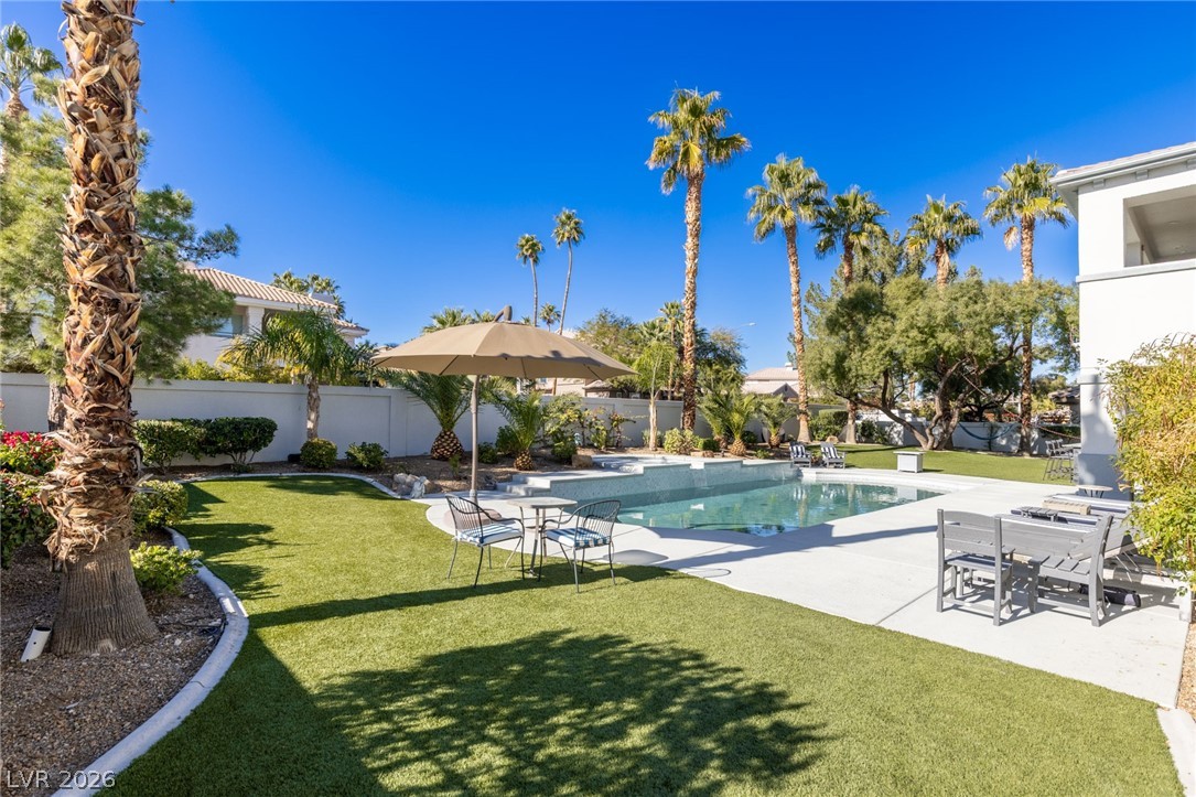 1901 Newport Bay Drive Las Vegas NV 89117