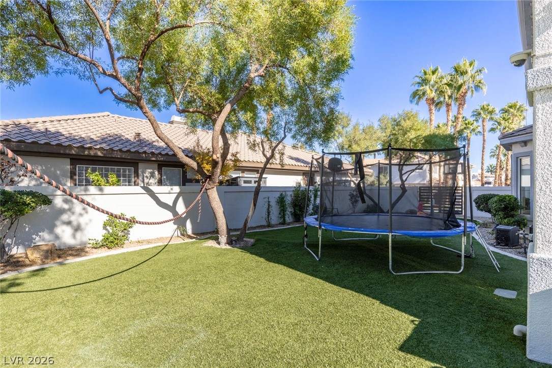 1901 Newport Bay Drive Las Vegas NV 89117