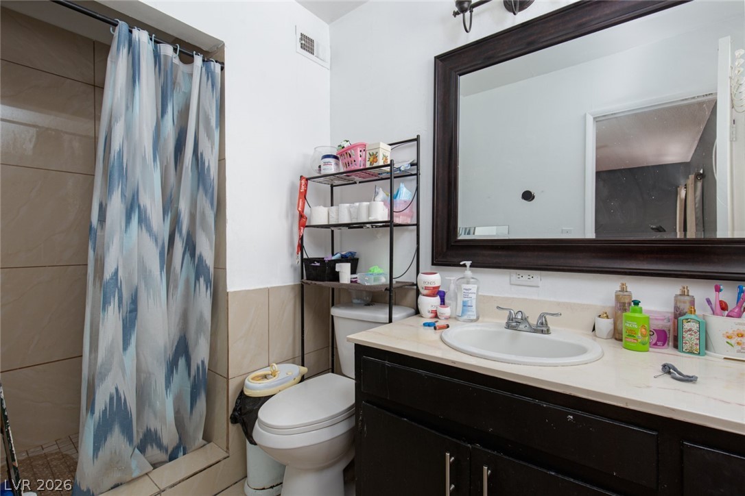 3040 Holly Hill Avenue Las Vegas NV 89104