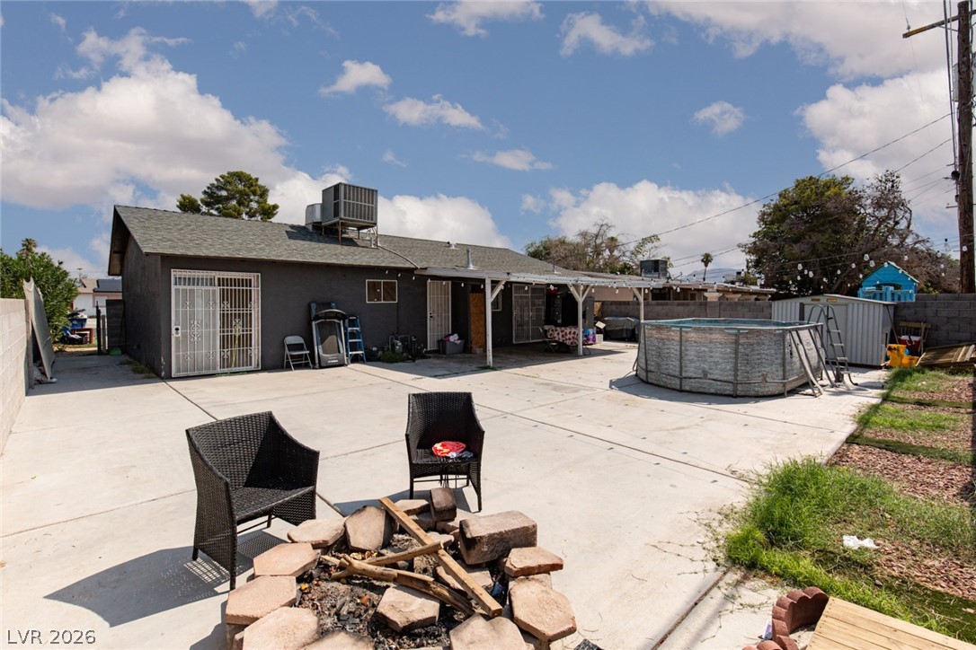 3040 Holly Hill Avenue Las Vegas NV 89104
