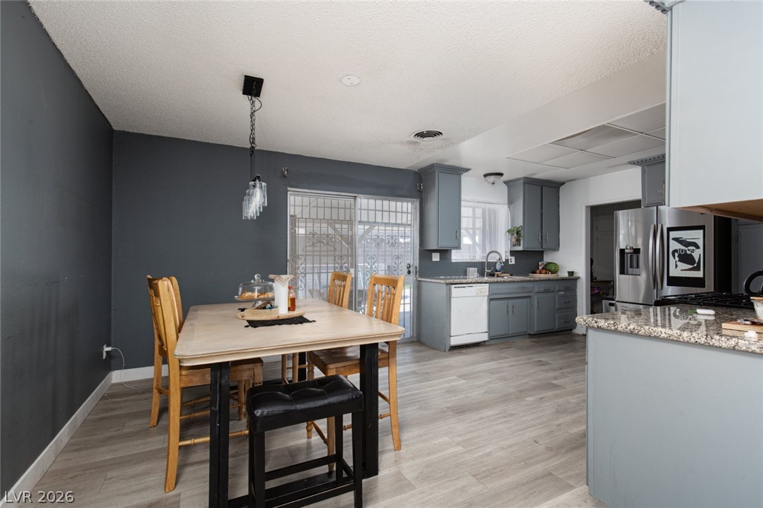 3040 Holly Hill Avenue Las Vegas NV 89104
