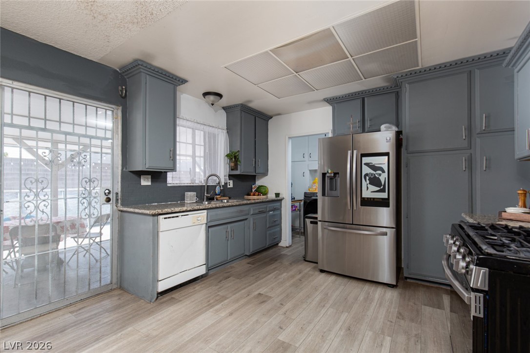 3040 Holly Hill Avenue Las Vegas NV 89104