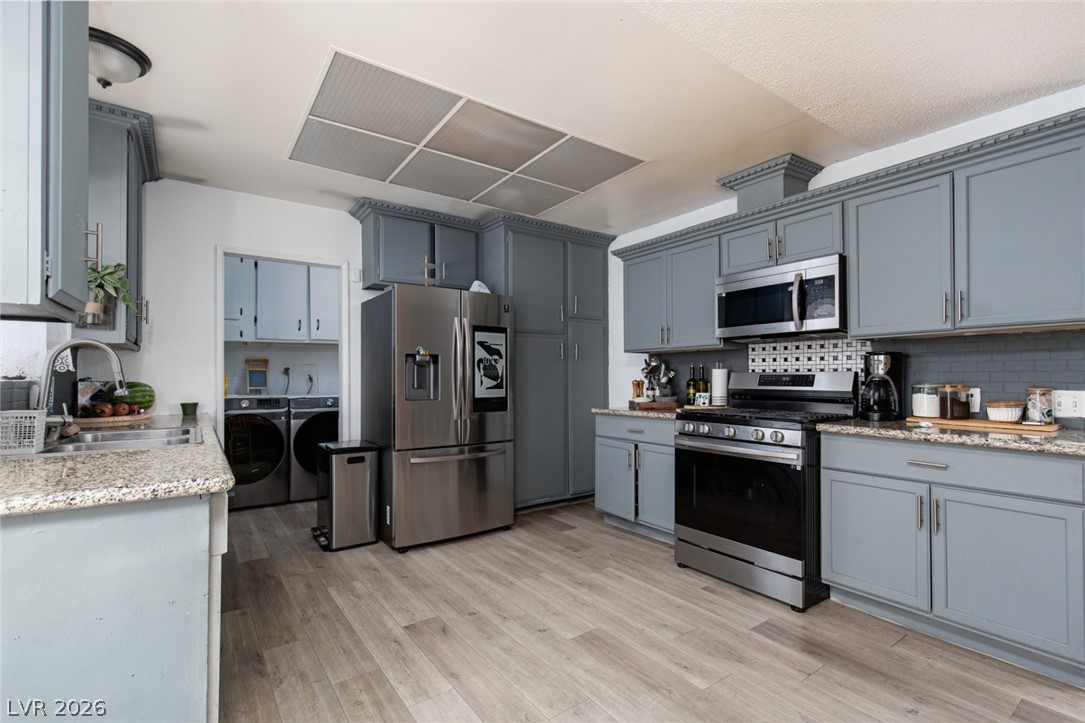 3040 Holly Hill Avenue Las Vegas NV 89104