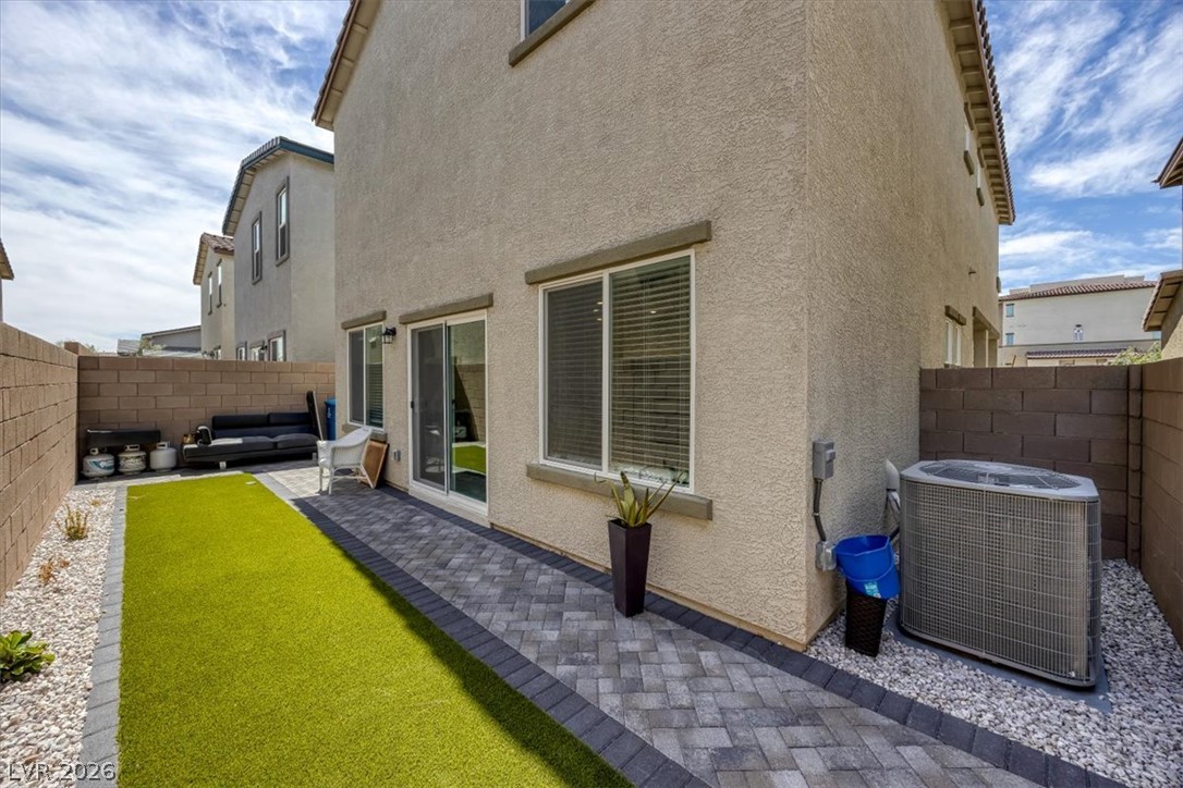 10036 Ullom Drive Las Vegas NV 89141