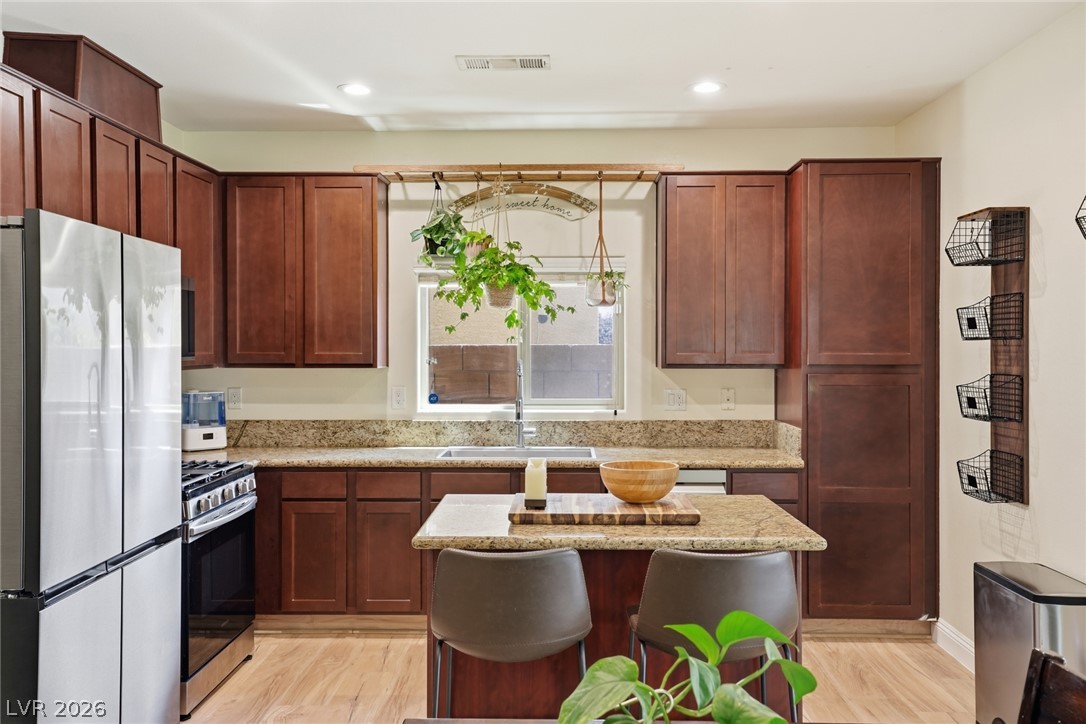 10637 Axis Mountain Court Las Vegas NV 89166