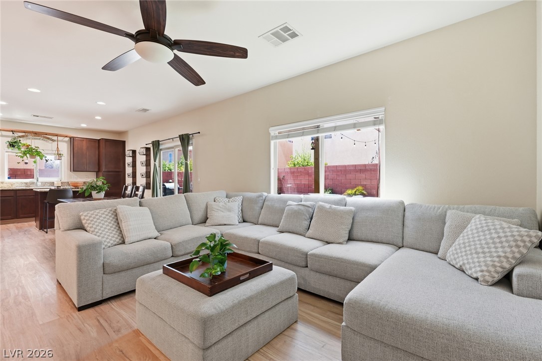 10637 Axis Mountain Court Las Vegas NV 89166