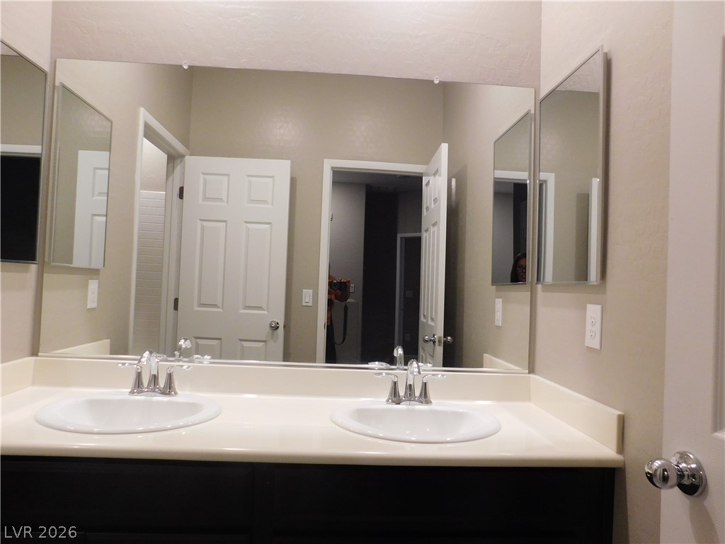 2715 Amazing Meadows Avenue 1185 North Las Vegas NV 89031