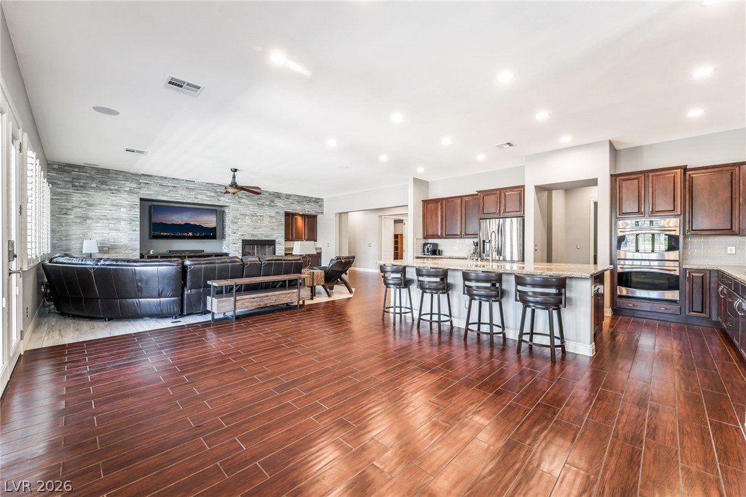 9796 Jamies Jewel Way Las Vegas NV 89149