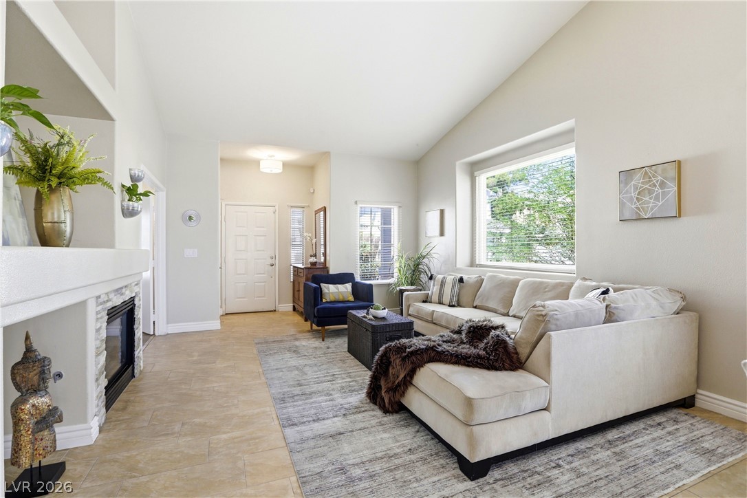 5252 Green Forest Way Las Vegas NV 89118