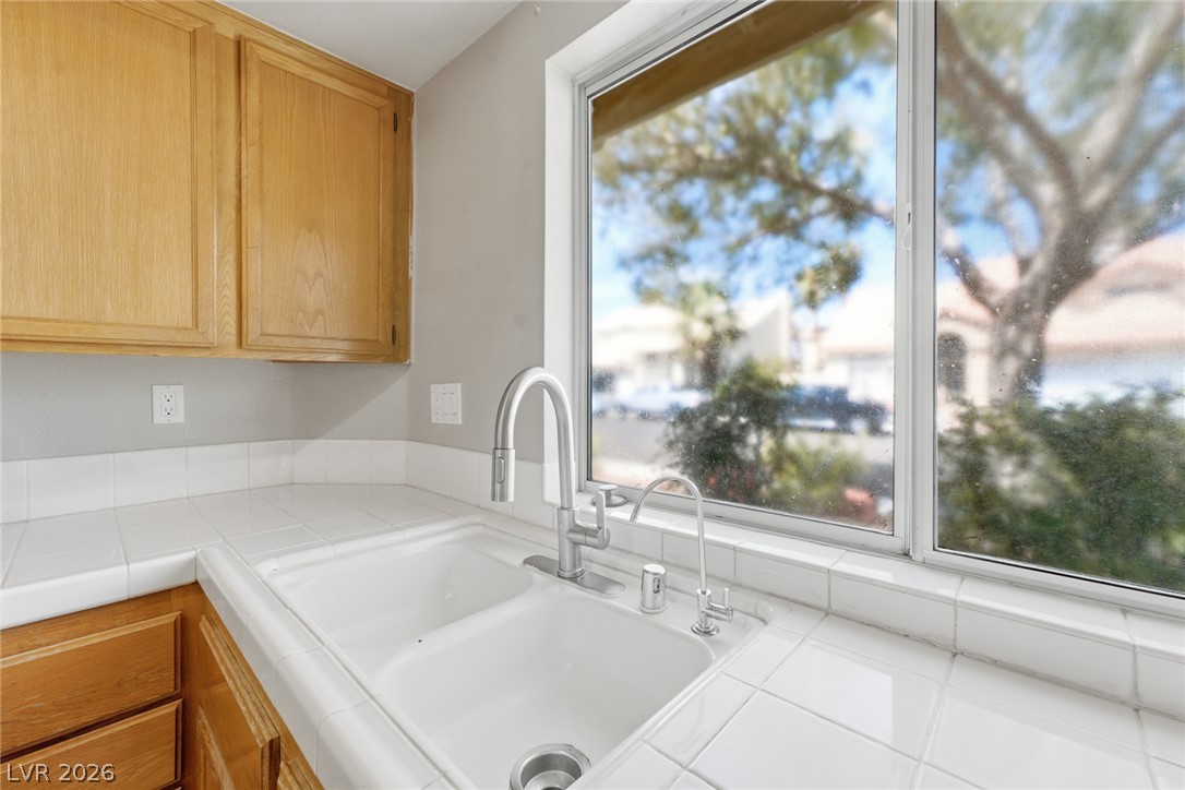 1725 Walingwood Drive North Las Vegas NV 89031