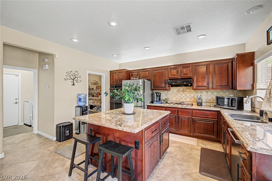 1147 Highbury Grove Street Henderson NV 89002