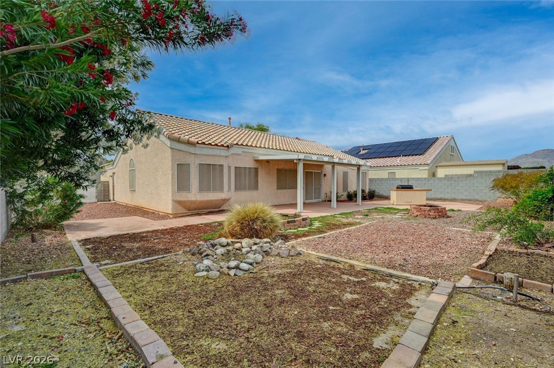 6924 Hazelnut Garden Street Las Vegas NV 89131