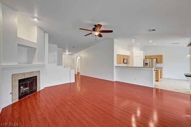 6924 Hazelnut Garden Street Las Vegas NV 89131