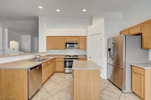 6924 Hazelnut Garden Street Las Vegas NV 89131