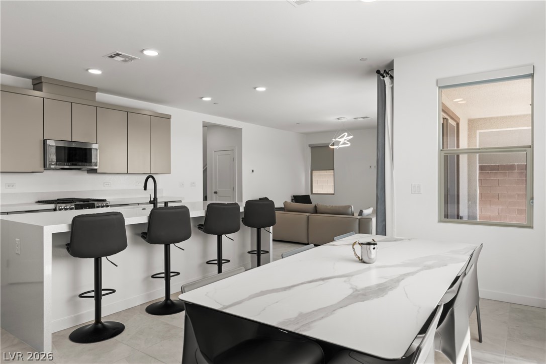 12123 Glentana View Street Las Vegas NV 89138