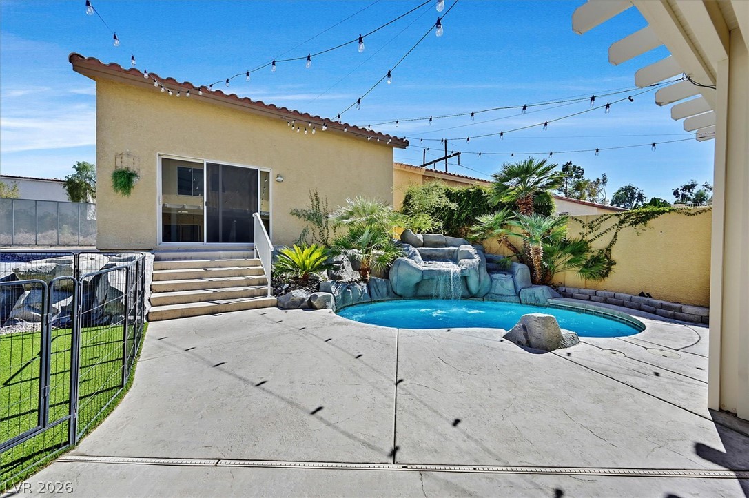 1443 Graystone Canyon Avenue Las Vegas NV 89183