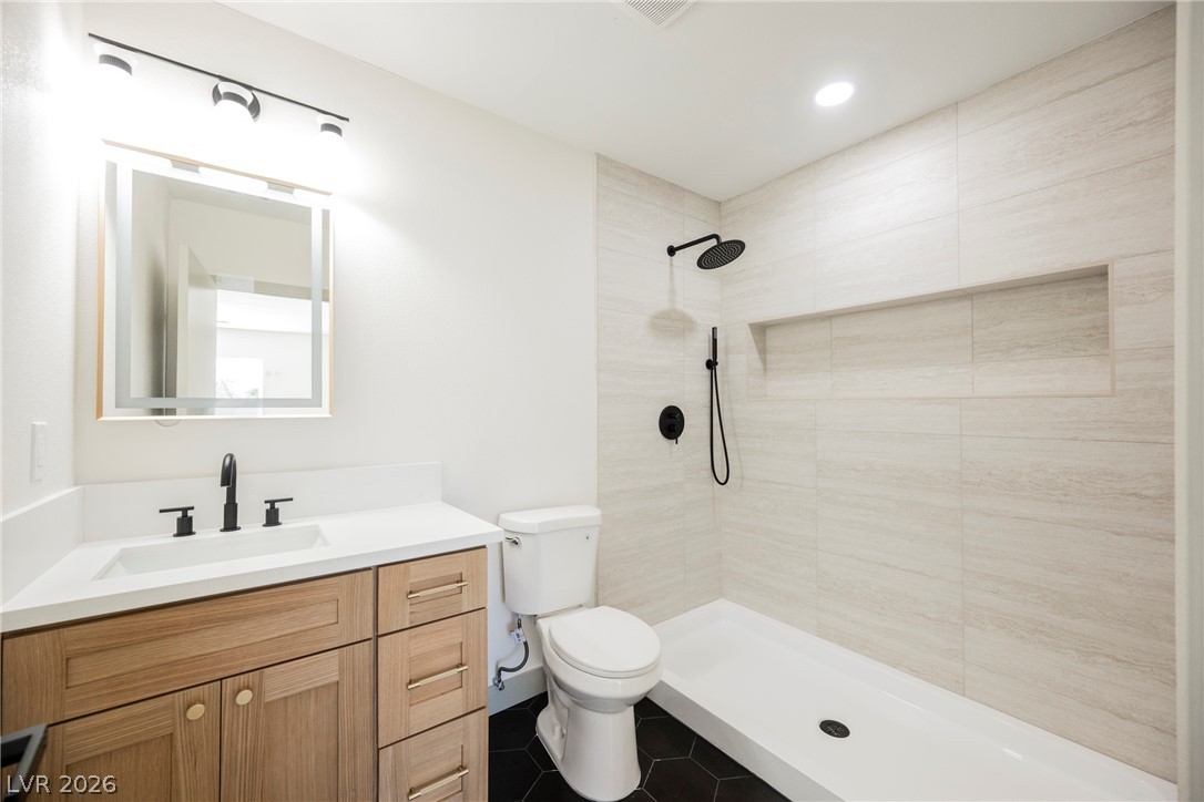 412 Gilday Avenue North Las Vegas NV 89030