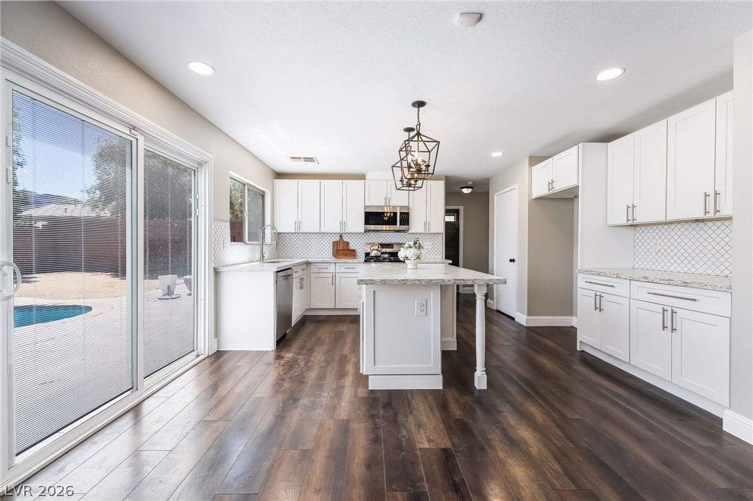 18 Amber Rock Street Henderson NV 89012