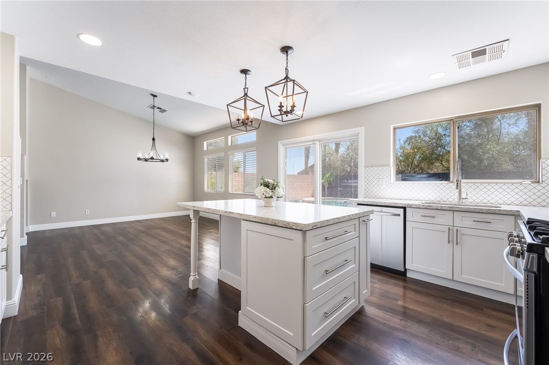18 Amber Rock Street Henderson NV 89012