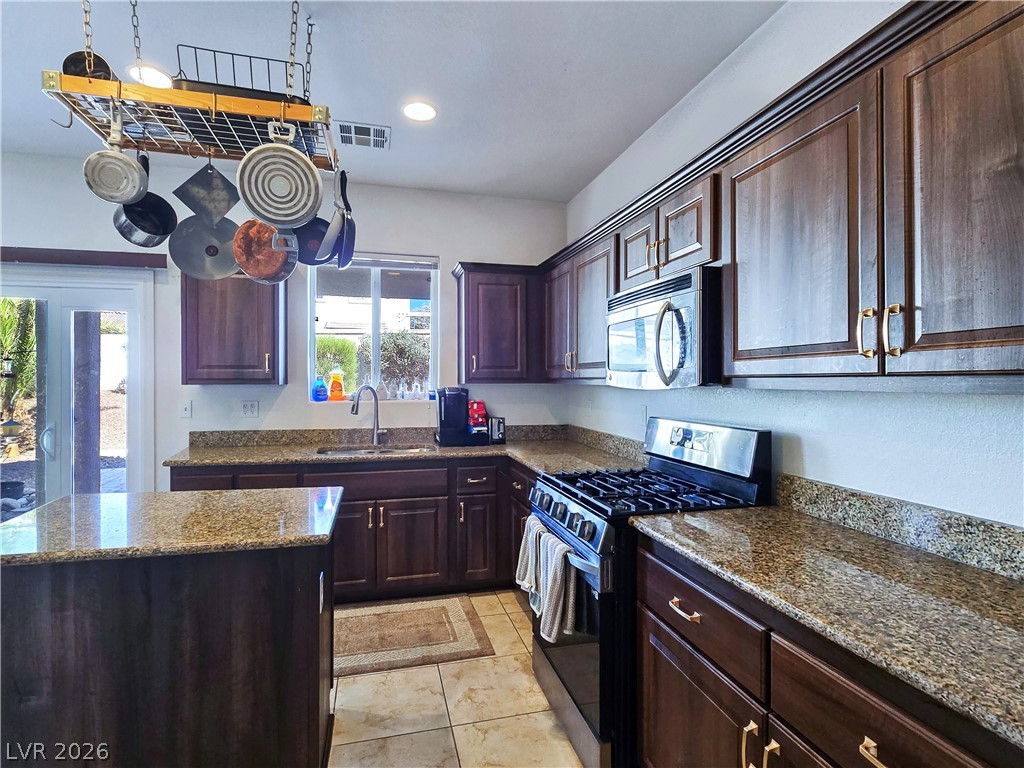 3948 Fragrant Jasmine Avenue North Las Vegas NV 89081