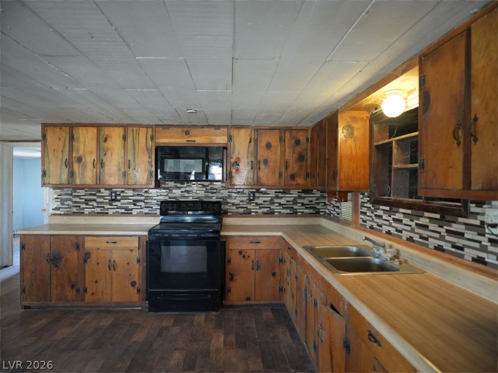 4031 Moapa Street Pahrump NV 89048