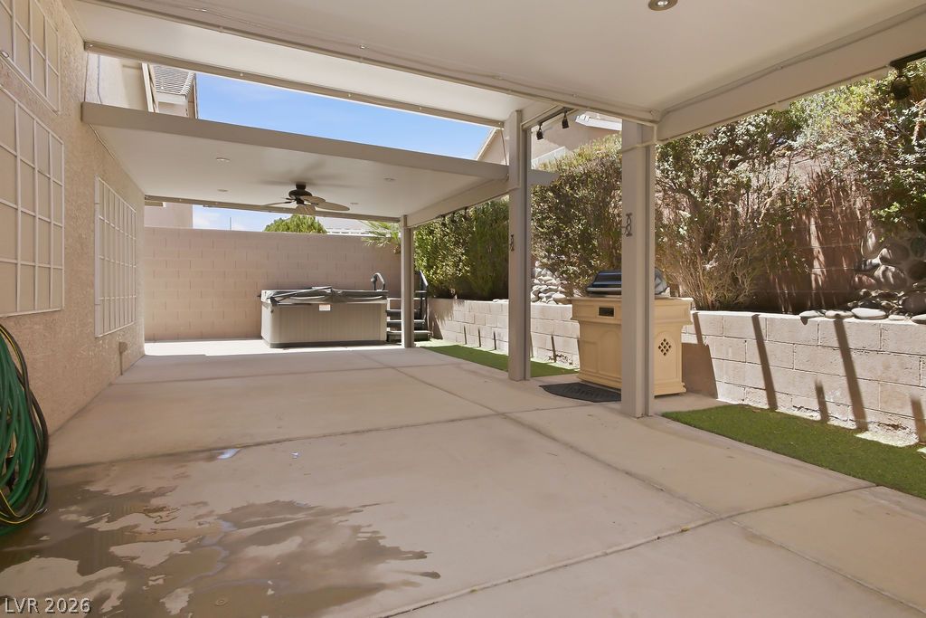 5561 Merriweather Drive Las Vegas NV 89113